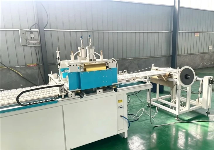 Automatic Magnetic PVC Curtain Extrusion Machine